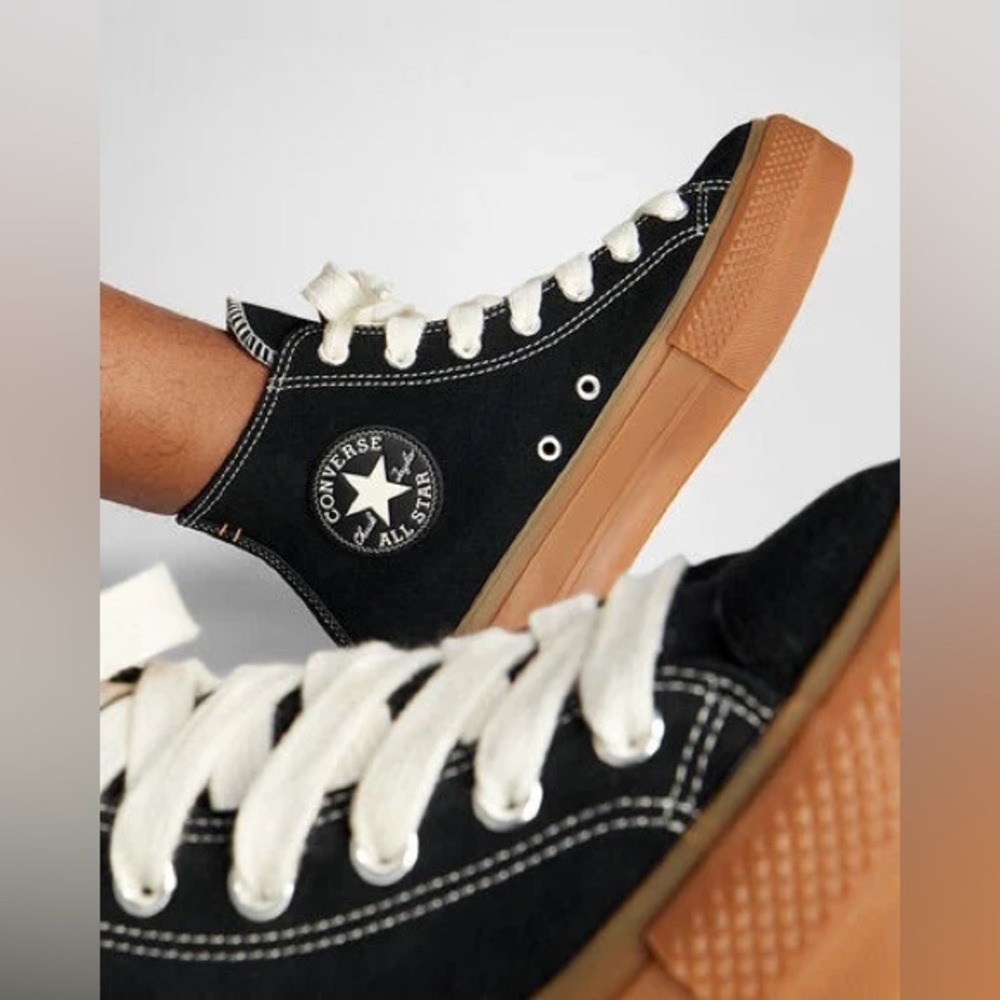 Chuck Taylor All Star Lift high top Platform Gum Sole black suede